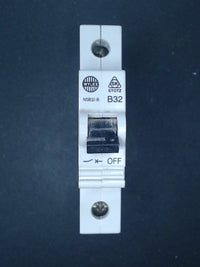 Wylex NSB32-B 32A MCB