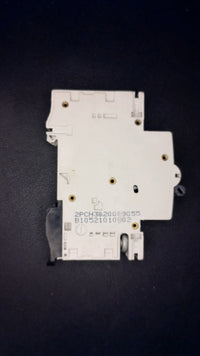 B10 Wylex NSB10 10A Series 2 MCB (Black Clip)