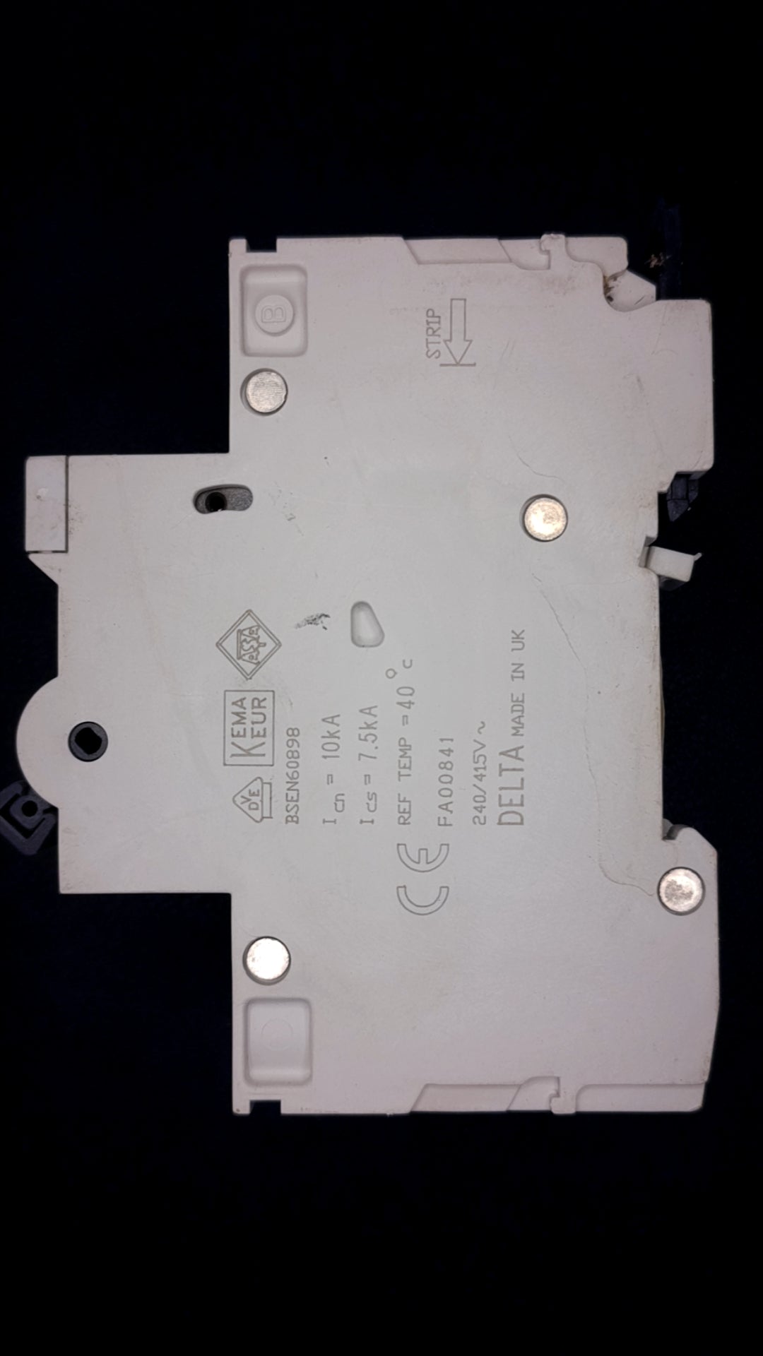 C32 MEMSHIELD 2 MCH332 32A Circuit Breaker