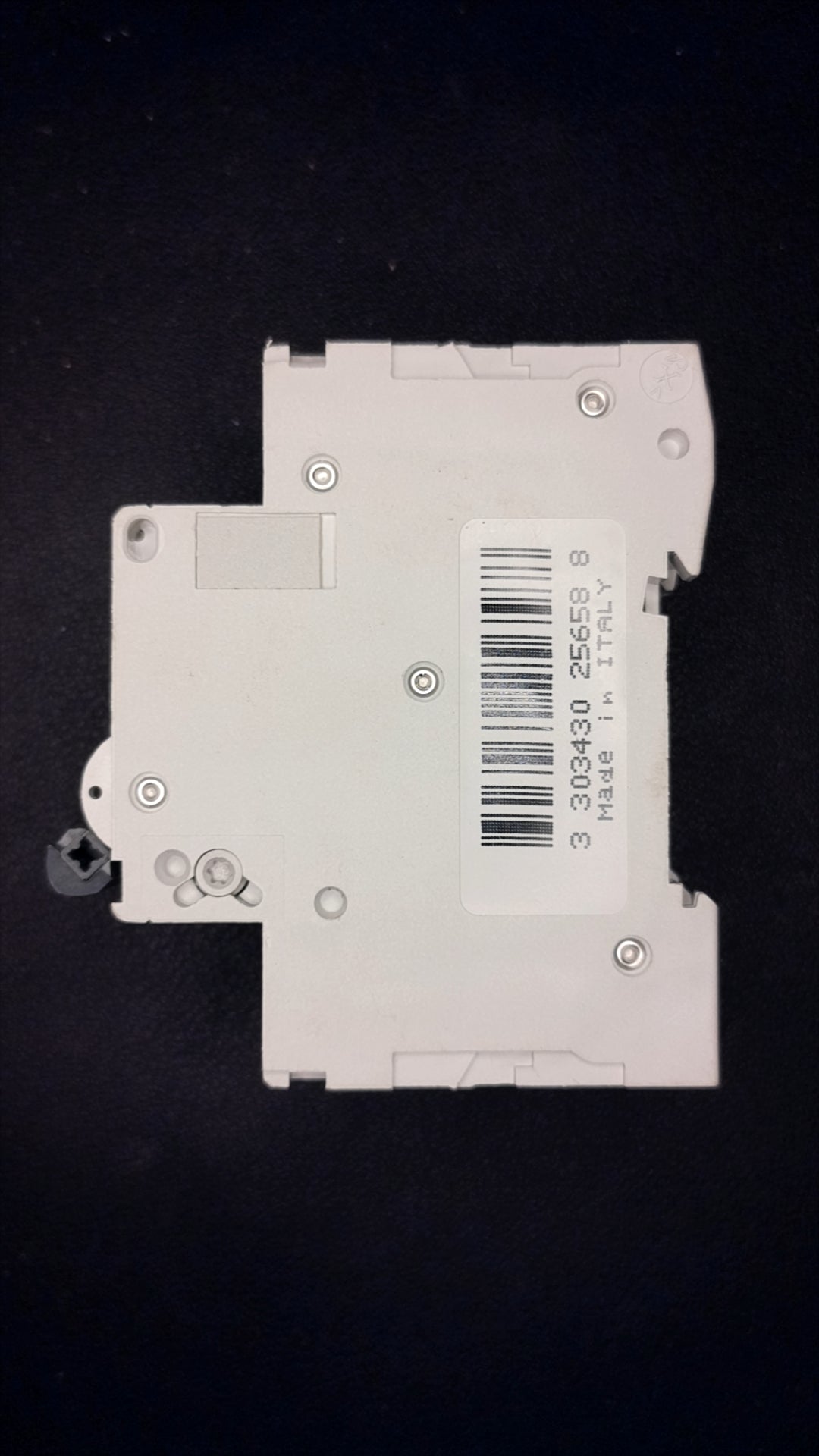 C10 Schneider Electric C60HC 10A