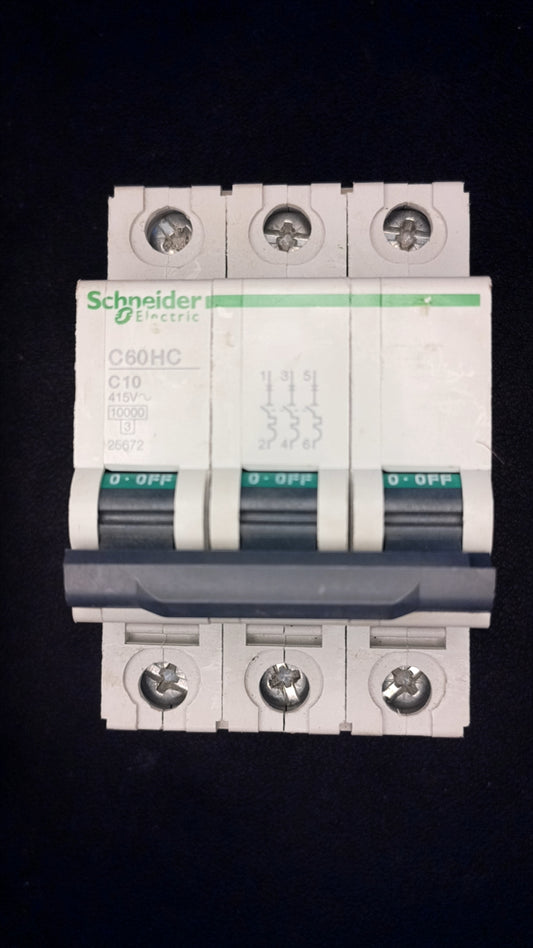 C10 Schneider Electric C60HC 10A 25672