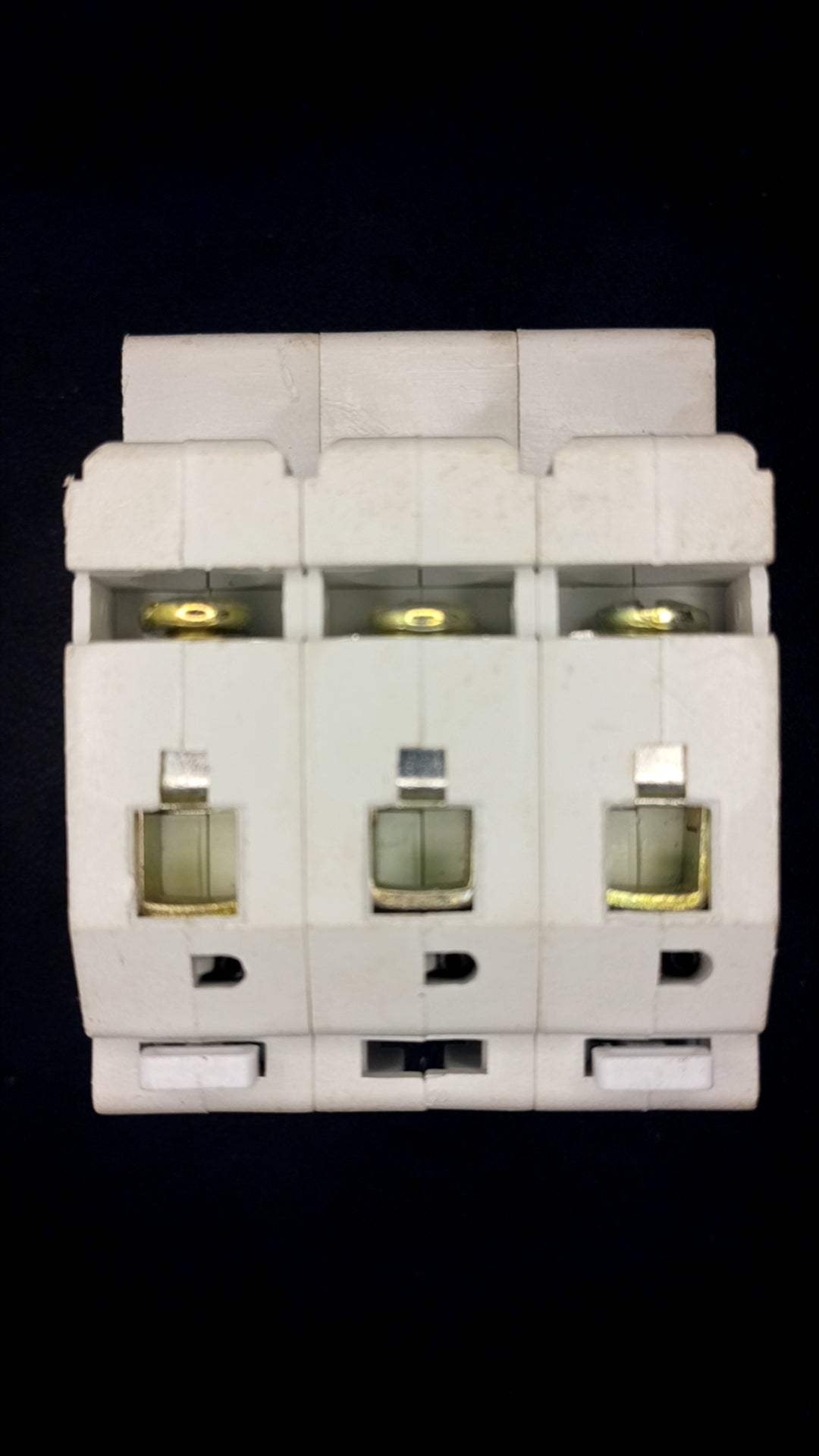 B63 Proteus 31063/3W MCB (63A, 3-Pole)