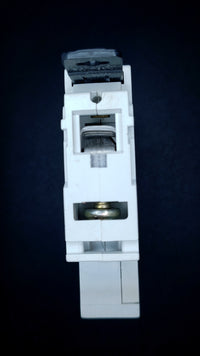 B16 MEM MBH116 16A Circuit Breaker