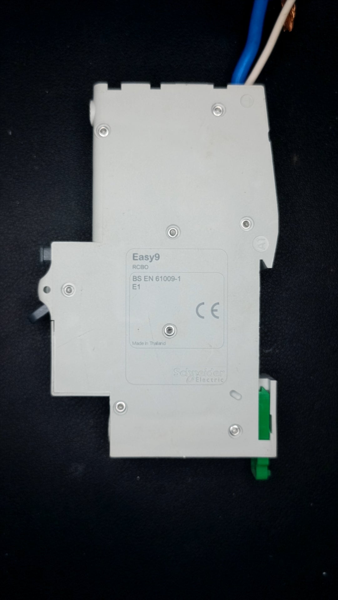 D32 Schneider Electric Easy9 RCBO