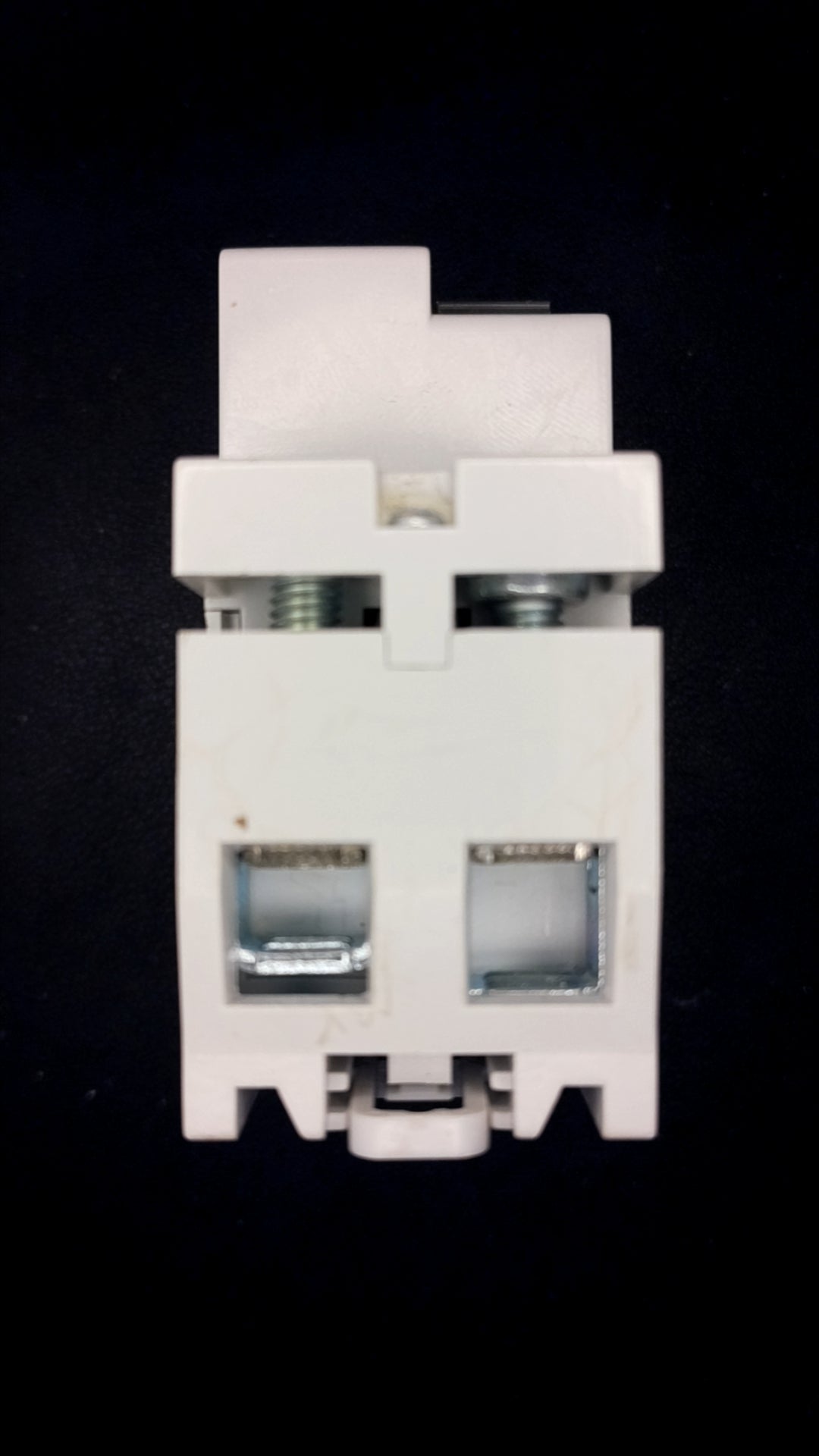 B80 Wylex WRS80/2 80A Circuit Breaker