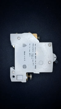 B30 Wylex NB30 30A (Single Pole MCB)