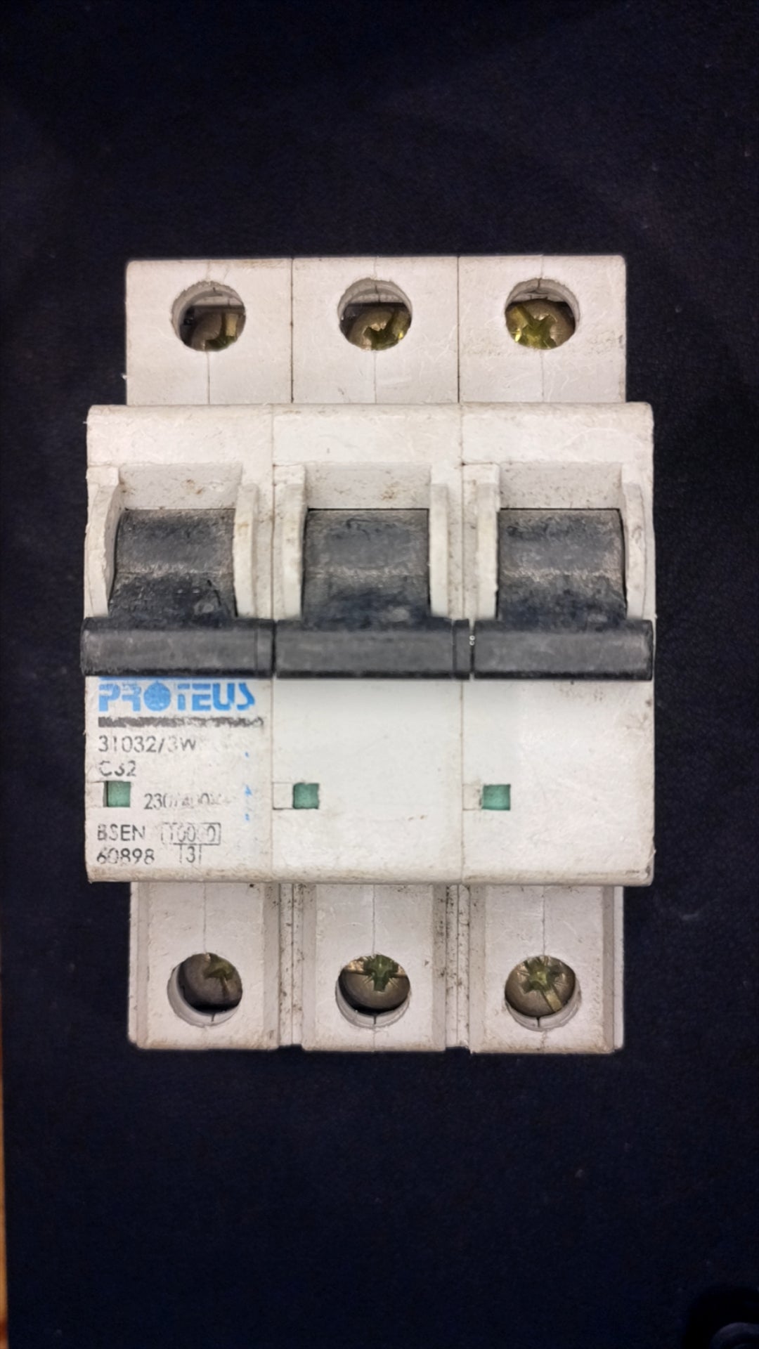 C32 Proteus 31032/3W 32 Amp 3-Pole Circuit Breaker