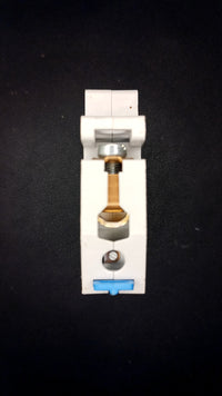 B40 Series E b40 V/099-014140 Circuit Breaker