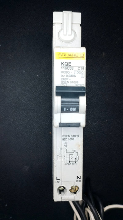 C16 Square D 116C03 16A Circuit Breaker