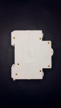 B32 Control Gear 32A Circuit Breaker (G06-1b32)