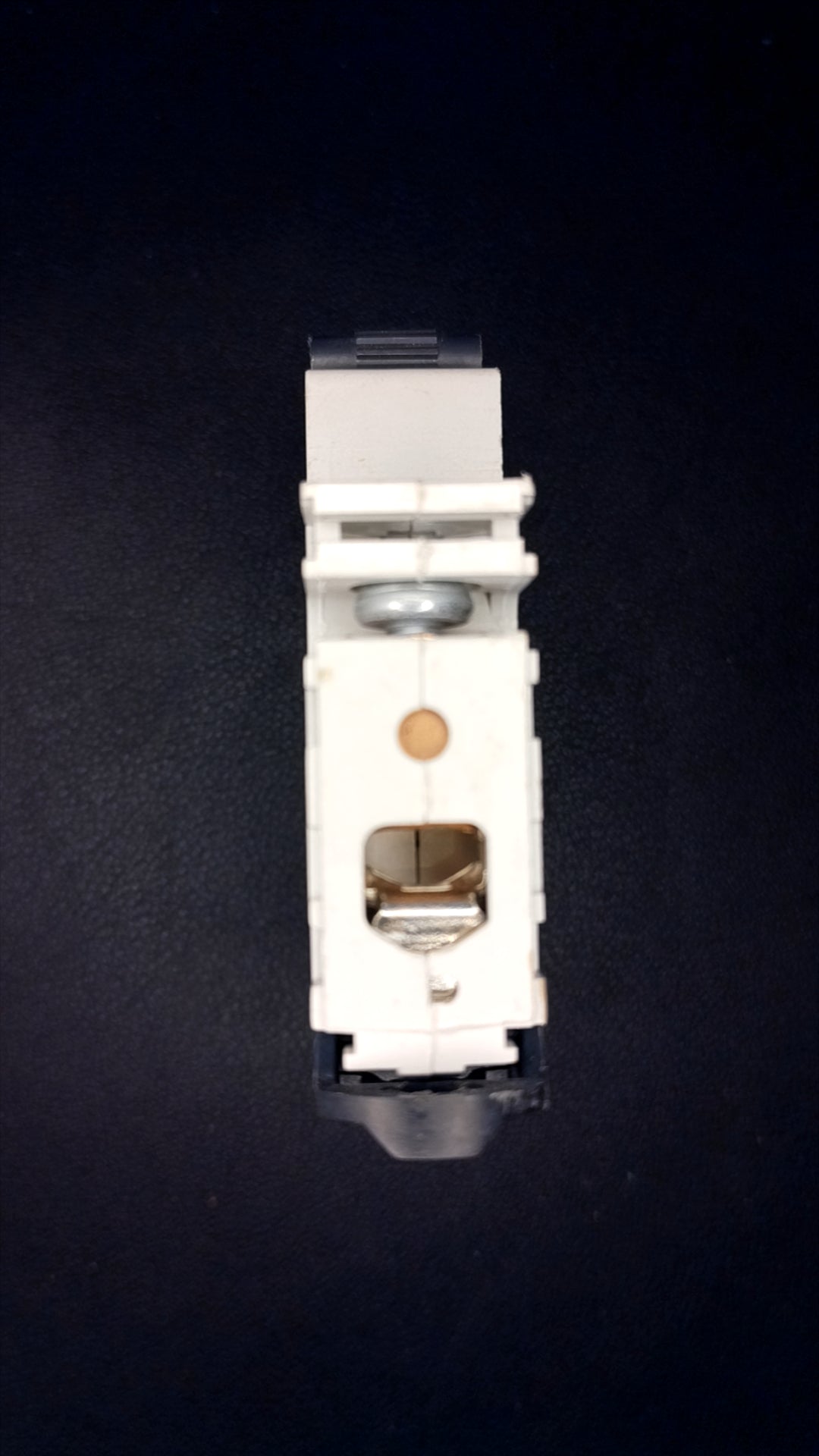 B10 Wylex NSB10 10A Series 2 MCB (Black Clip)