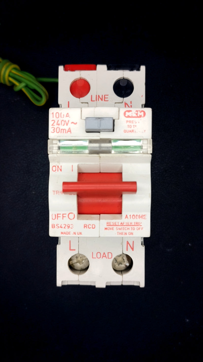 A100 MEM A100HE 100A Circuit Breaker (2-Pole)