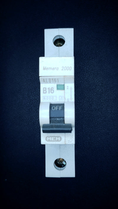 B16 MEM ALB151 16A Memera 2000 MCB (Single Pole, 6000A)