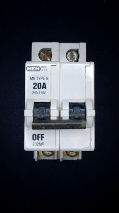B20 MEM M9 20A 202mb Type B Circuit Breaker