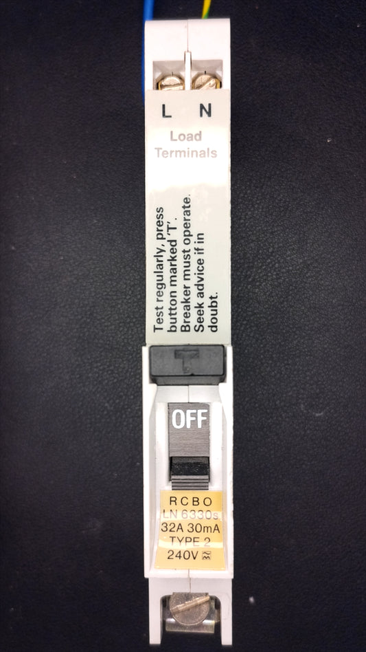 B32 MK LN 6330s 32A RCBO