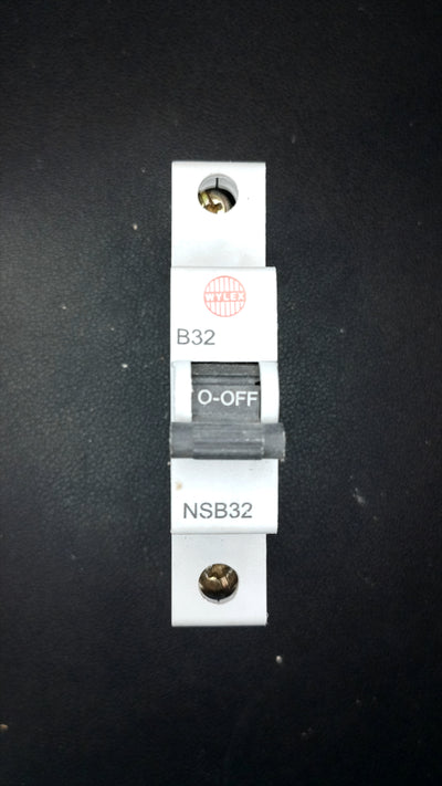 B32 Wylex NSB32 B32 MCB Series 3 (32A, 1 Pole, 6000A)