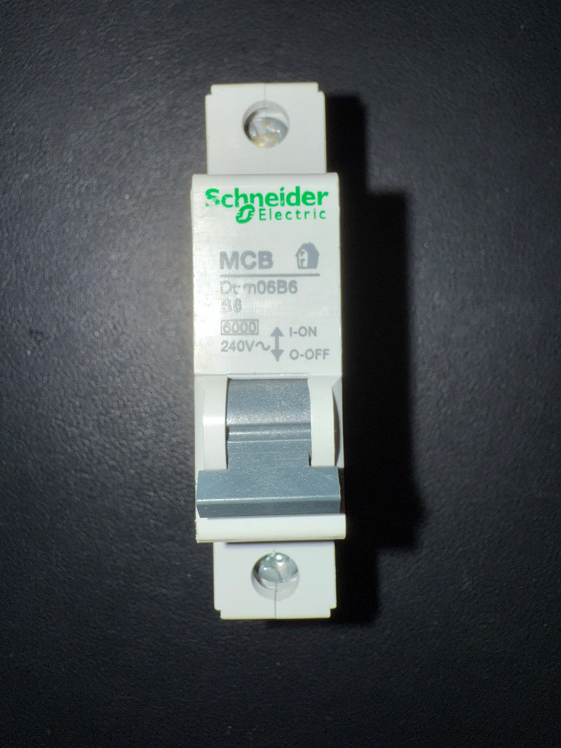B6 Schneider Electric DOM06B6 B6 6A Circuit Breaker