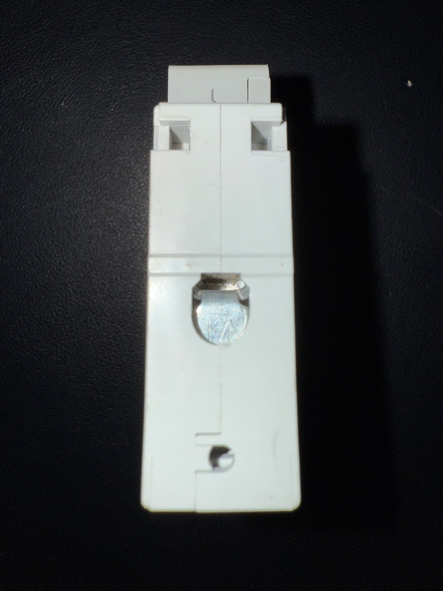 B6 Schneider Electric DOM06B6 B6 6A Circuit Breaker