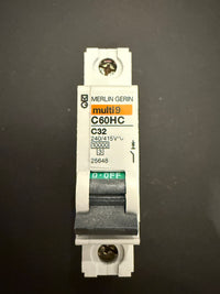 C32 Merlin Green C32 32A C60HC 25648 MULTI9 Circuit Breaker