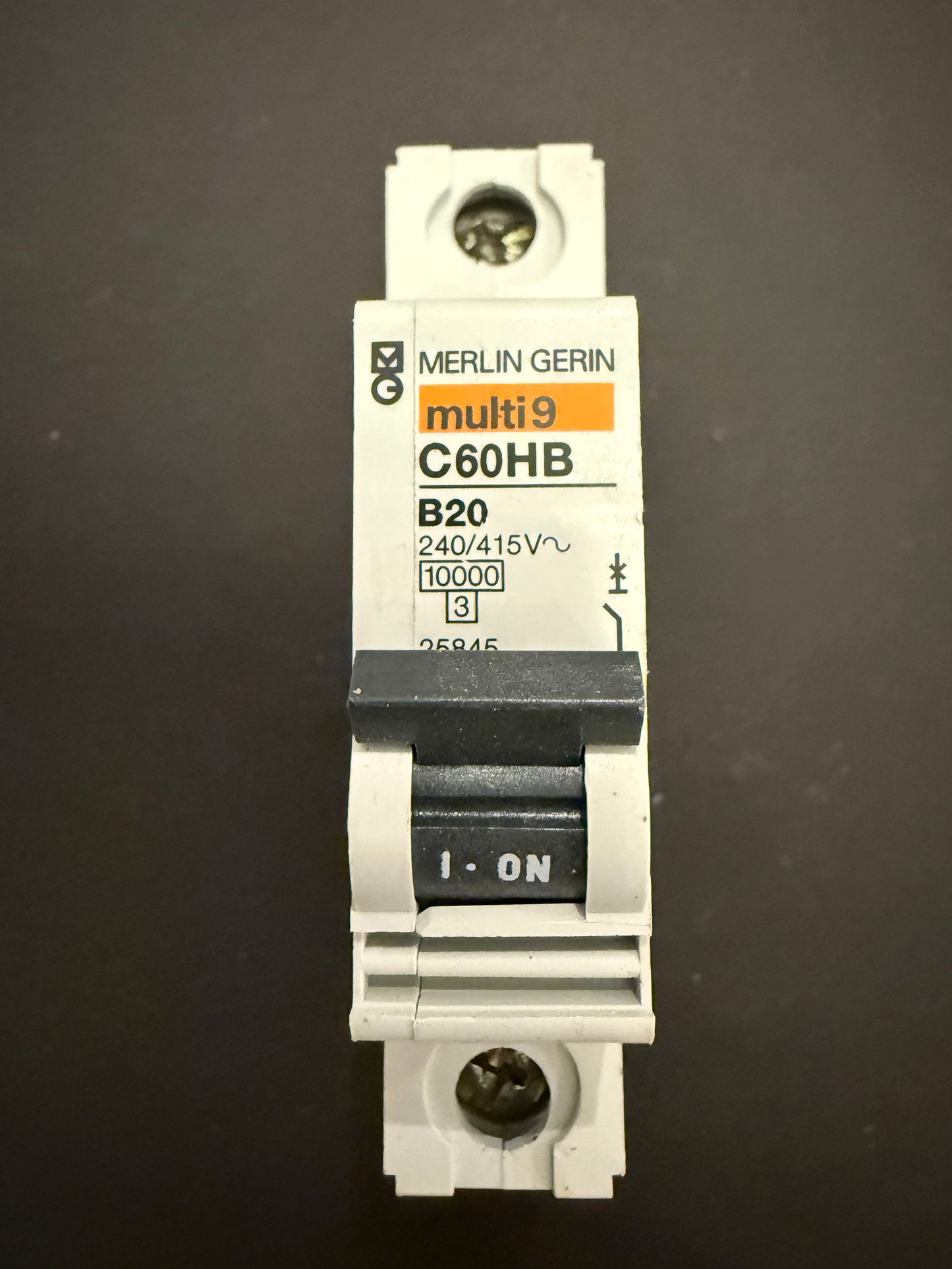 C20 Merlin Green B20 20A C60HB 25845 MULTI9 Circuit Breaker