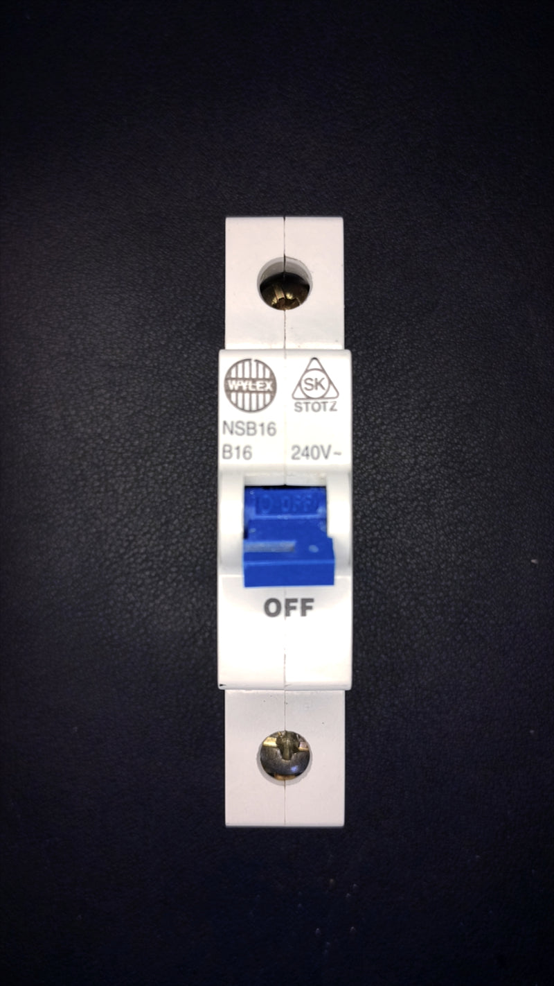 B16 Wylex NSB16 16A Blue Dolly Series 1 (Single Pole)