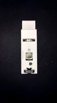 B32 Eaton EAD32B 32A Circuit Breaker (1 Pole, 6000A Breaking Capacity)