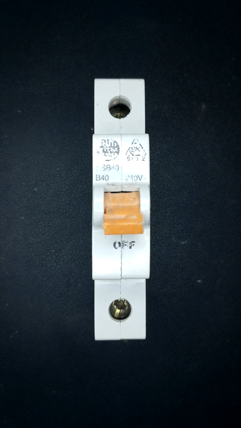 B40 Wylex NSB40 Stotz (Orange Dolly) Circuit Breaker