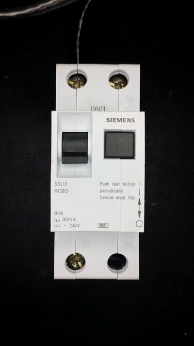 C16 Siemens 5SU3 16A