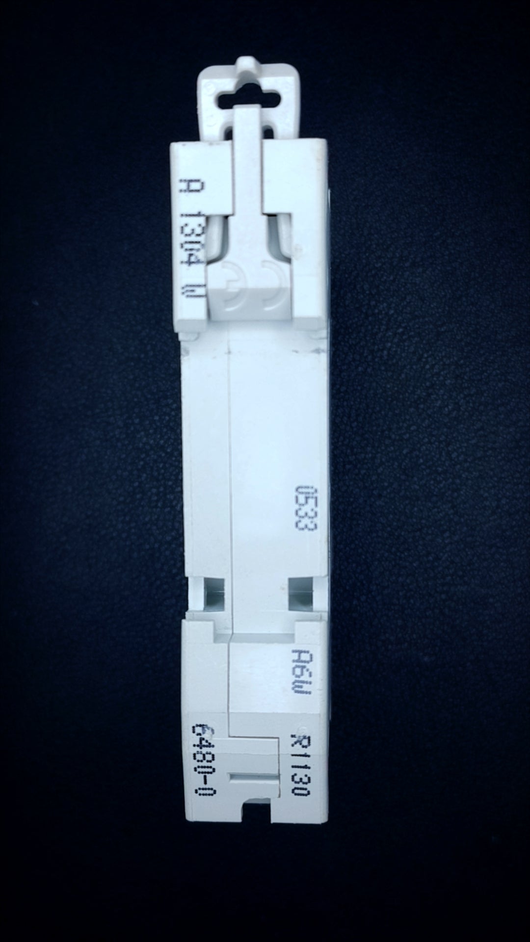 C32 Schneider Electric C60HC 32A Circuit Breaker