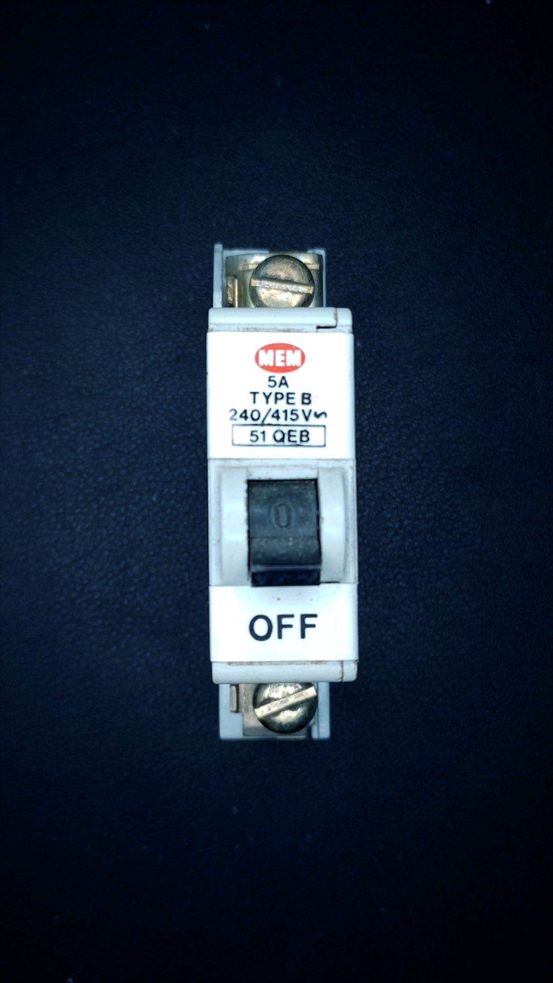 B5 MEM 51 QEB 5A Circuit Breaker (Single Pole)