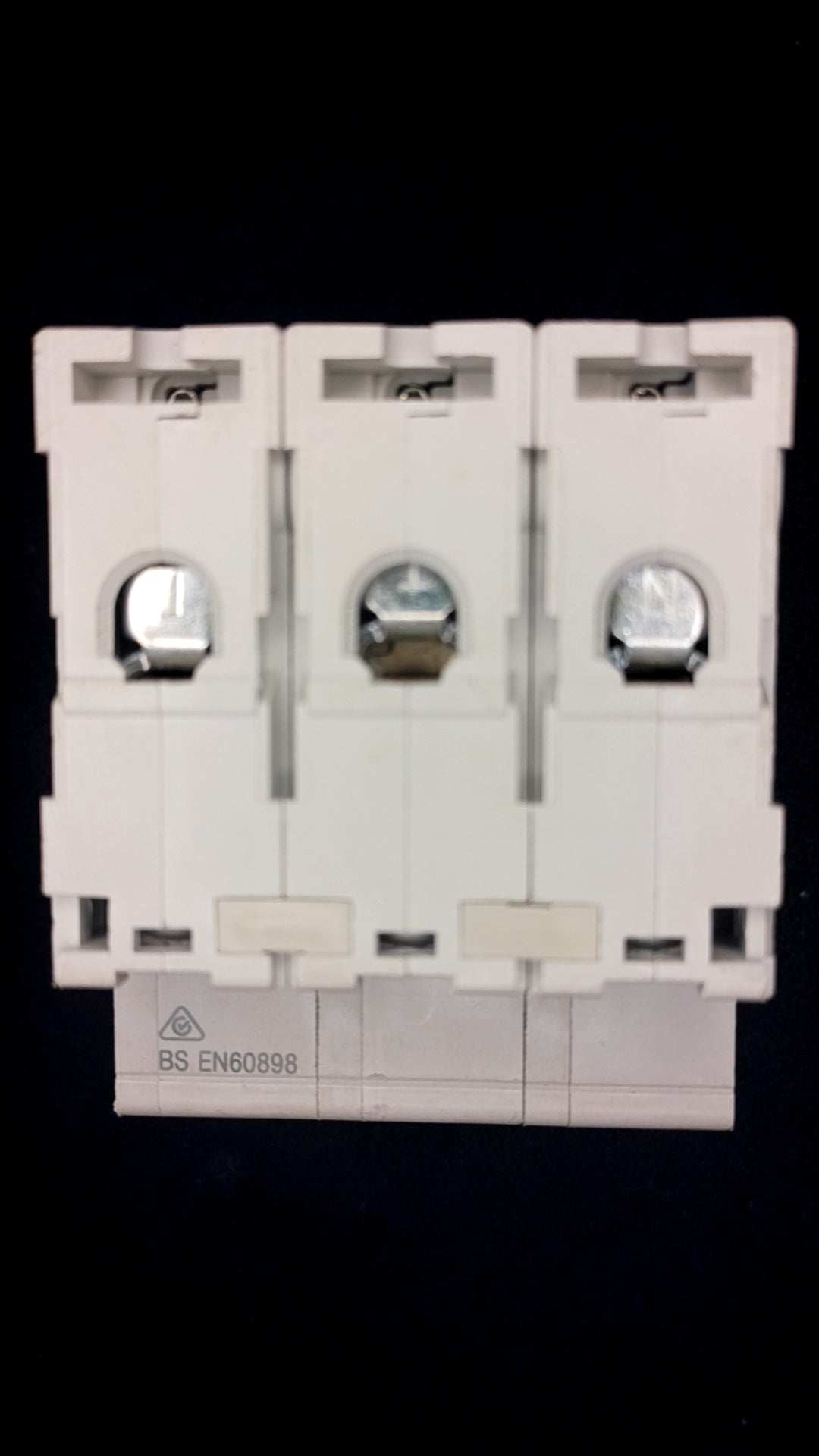 C10 Schneider Electric C60HC 10A 25672