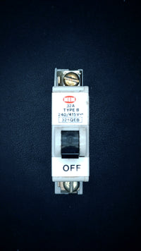 B32 MEM 321QEB 32A Circuit Breaker