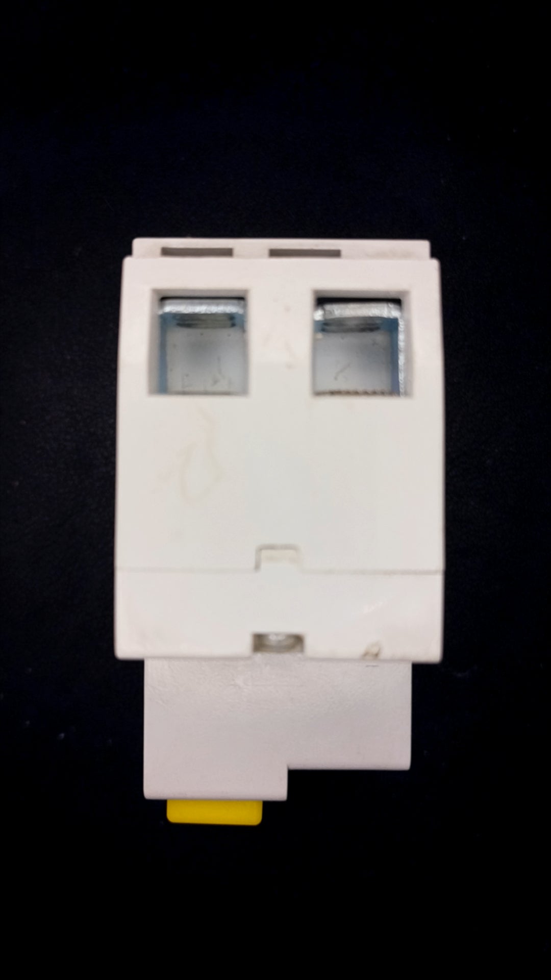 B80 Wylex WRS80/2 80A Circuit Breaker