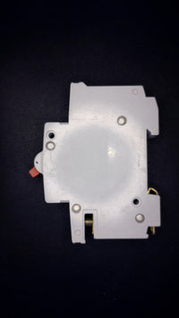 B32 Wylex NSB32 32A Single Pole MCB (Red Switch)