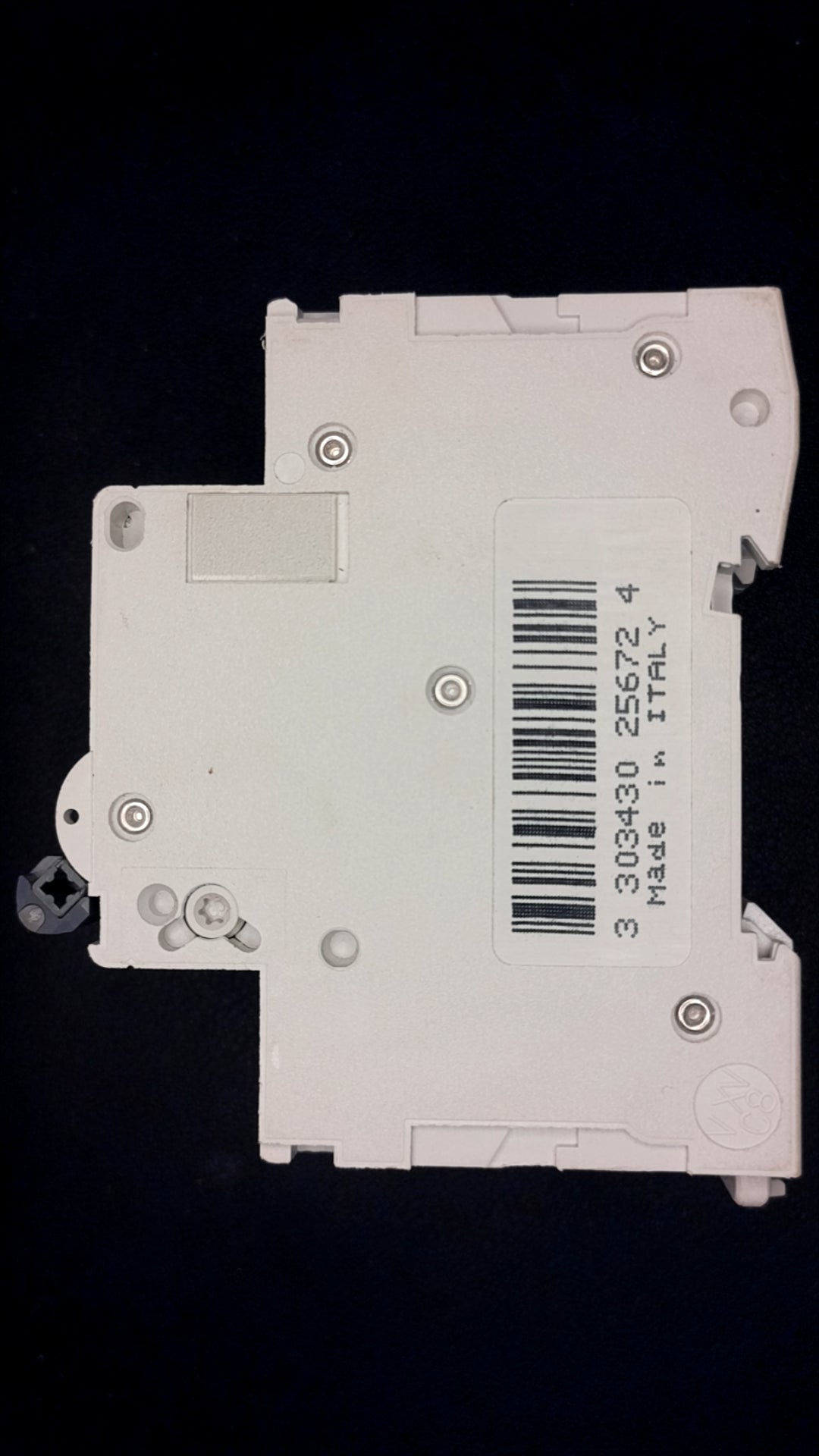C10 Schneider Electric C60HC 10A 25672