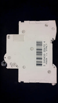 C10 Schneider Electric C60HC 10A 25672