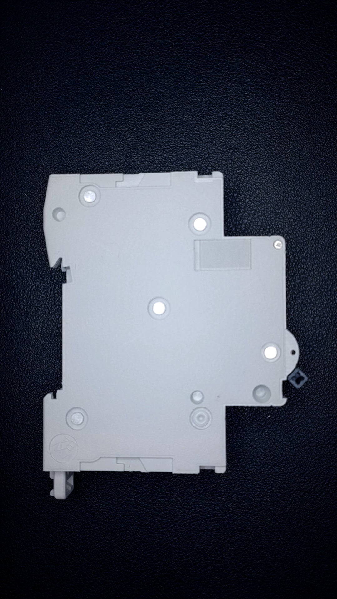 C32 Schneider Electric C60HC 32A Circuit Breaker