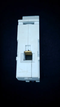 B16 Memera AD16B 16A Circuit Breaker