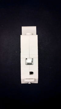 B32 Control Gear 32A Circuit Breaker (G06-1b32)